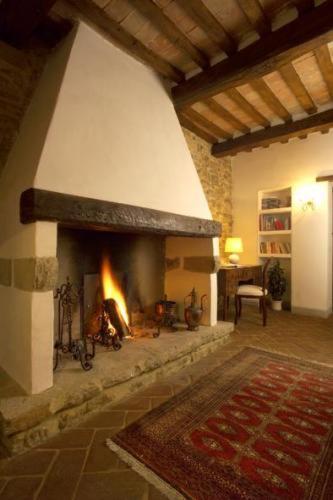 La Locanda Del Borgo Pietralunga  Buitenkant foto