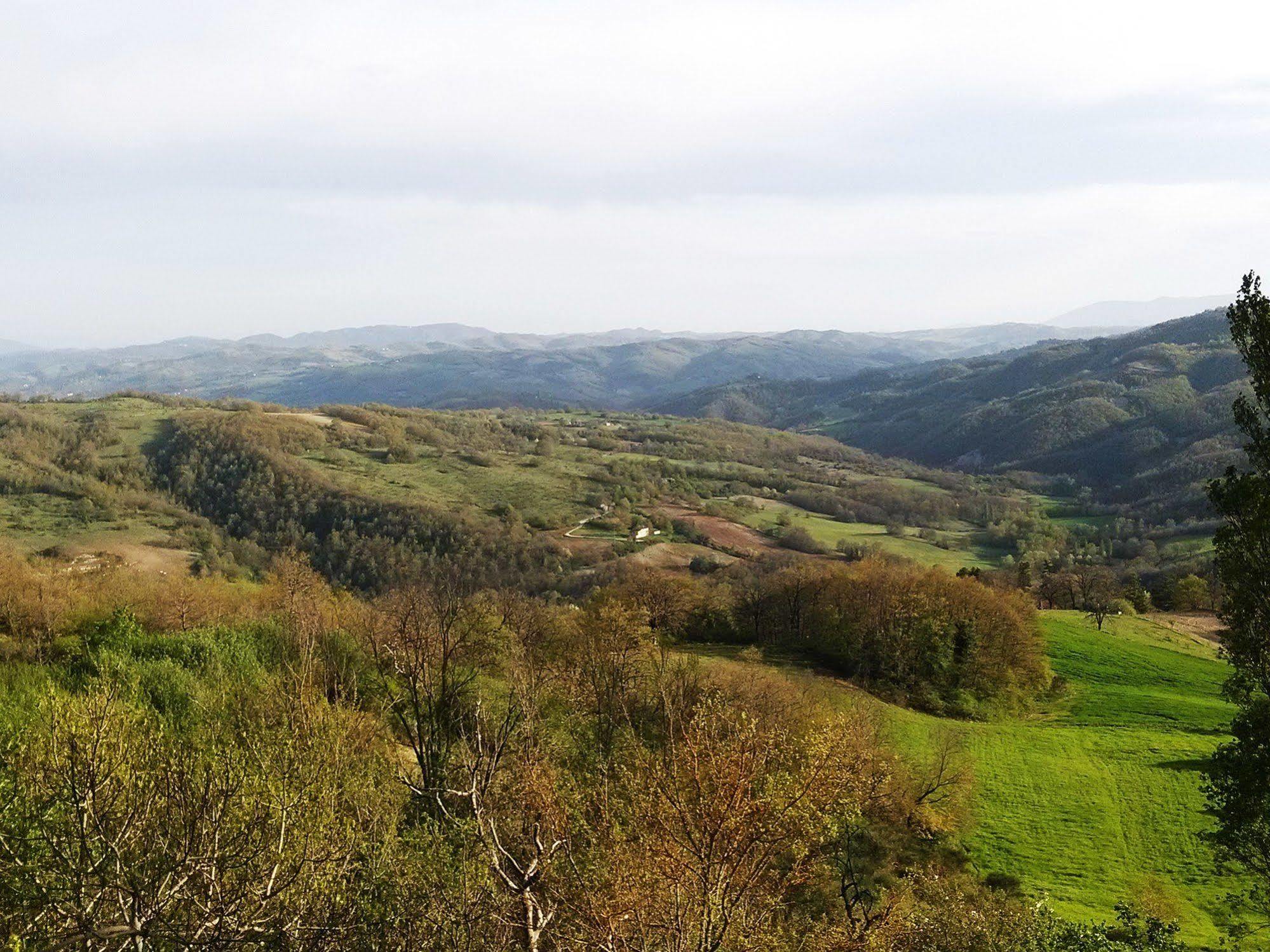 La Locanda Del Borgo Pietralunga  Buitenkant foto